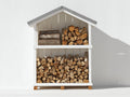Leñero de jardín - Madera y techo de asfalto 120 x 40 x 180 cm - Blanco-gris - Almacenamiento exterior de leña con estantes